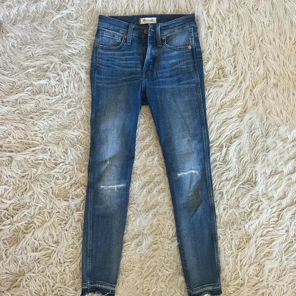 Madewell 9" Mid-Rise Skinny Jeans in York Wash: Rip and Repair Edition Size 24 - Picture 2 of 2